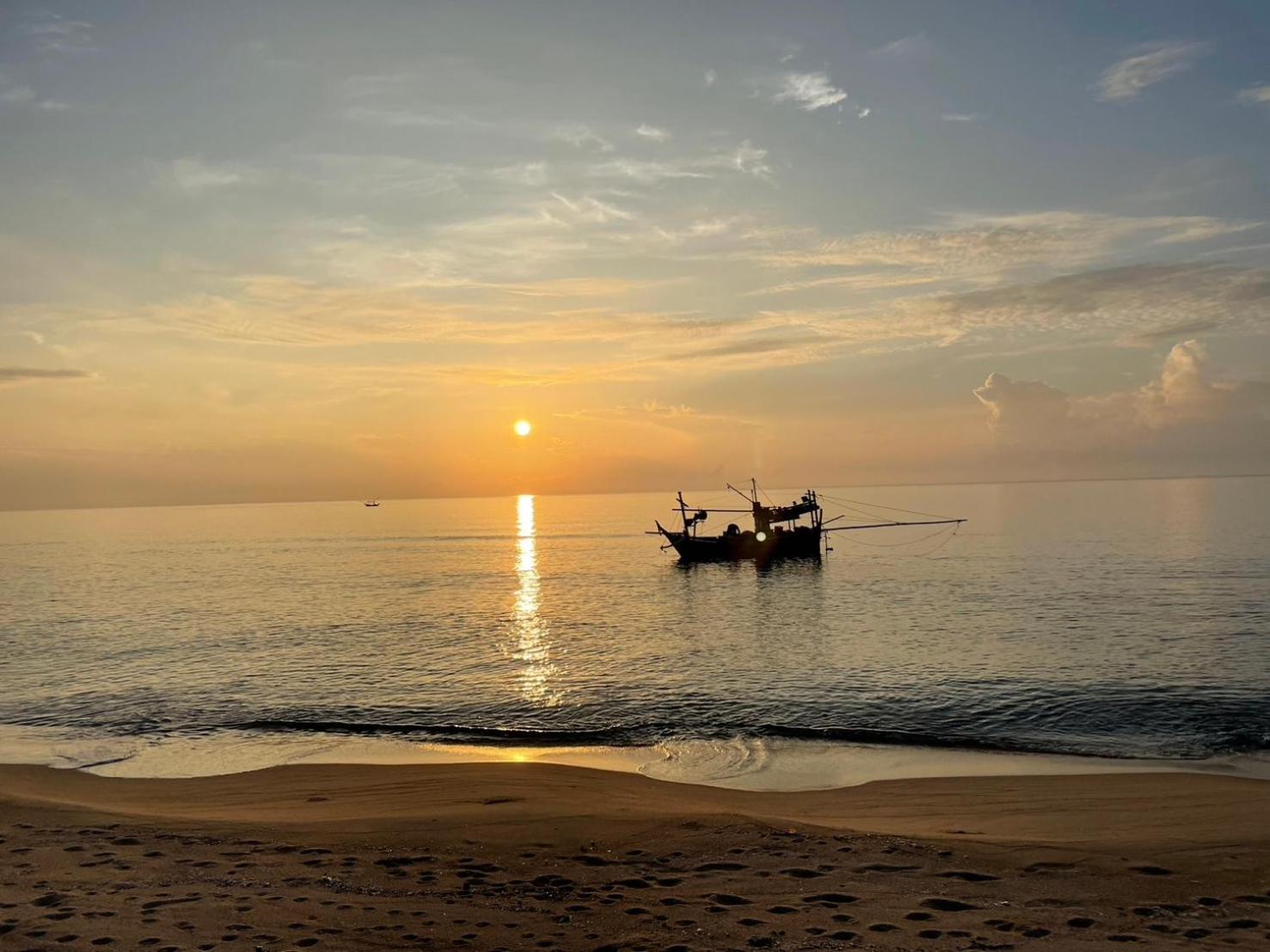 Rachavadee Bankrut Resort Bagian luar foto