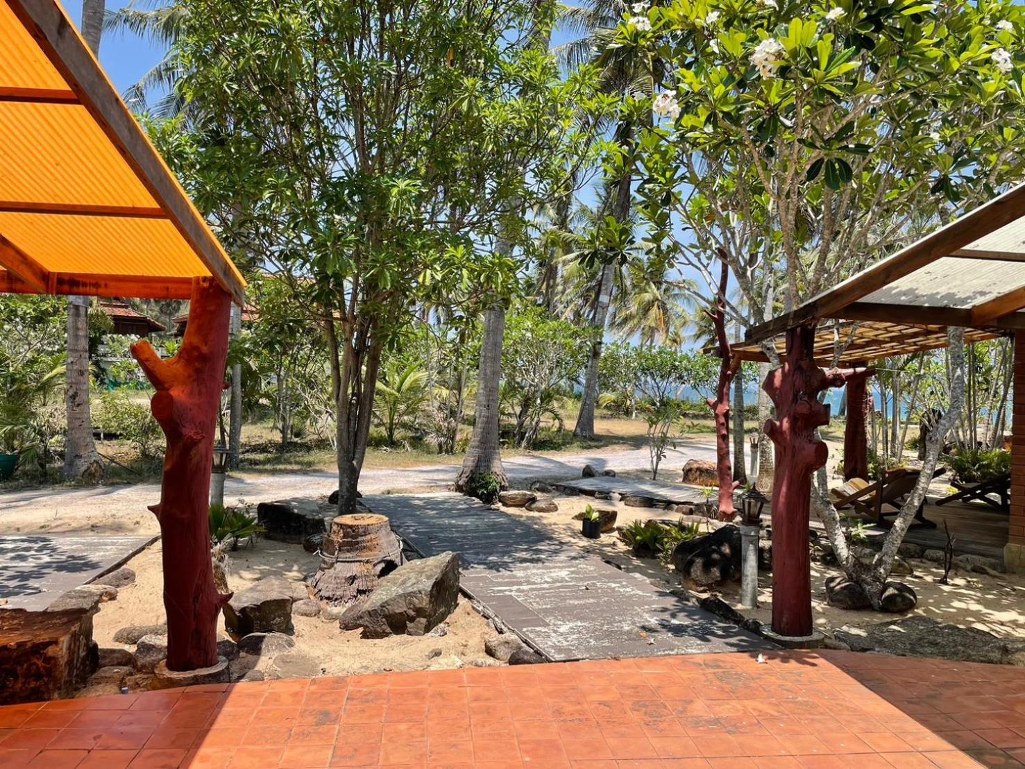 Rachavadee Bankrut Resort Bagian luar foto