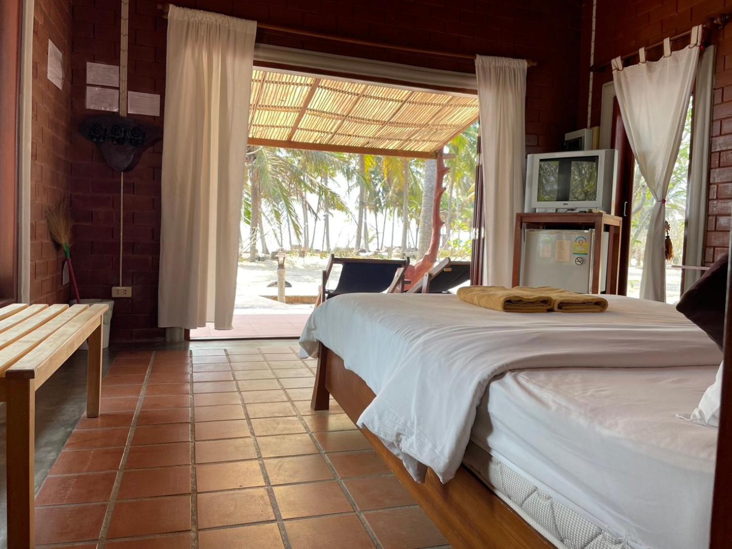 Rachavadee Bankrut Resort Bagian luar foto